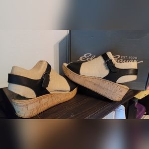 Eddie Bauer Black and Cream Wedges